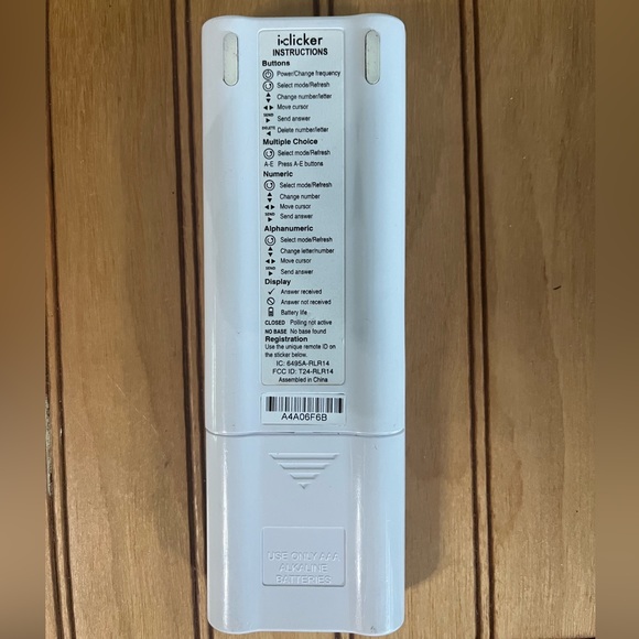 iClicker 2 Student Remote - Picture 2 of 2